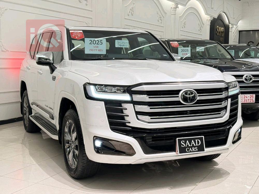 تويوتا لاندكروزر